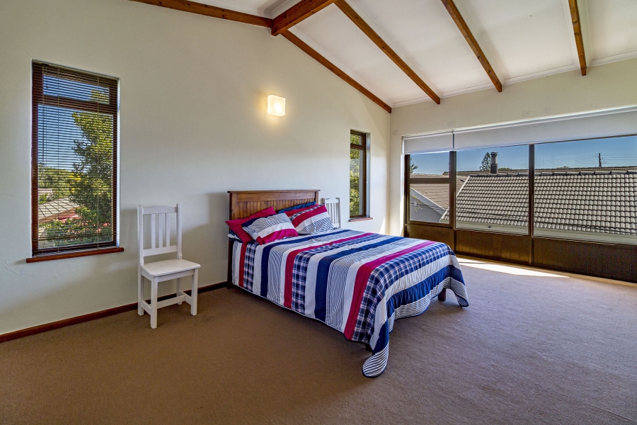 5 Bedroom Property for Sale in Lochnerhof Western Cape